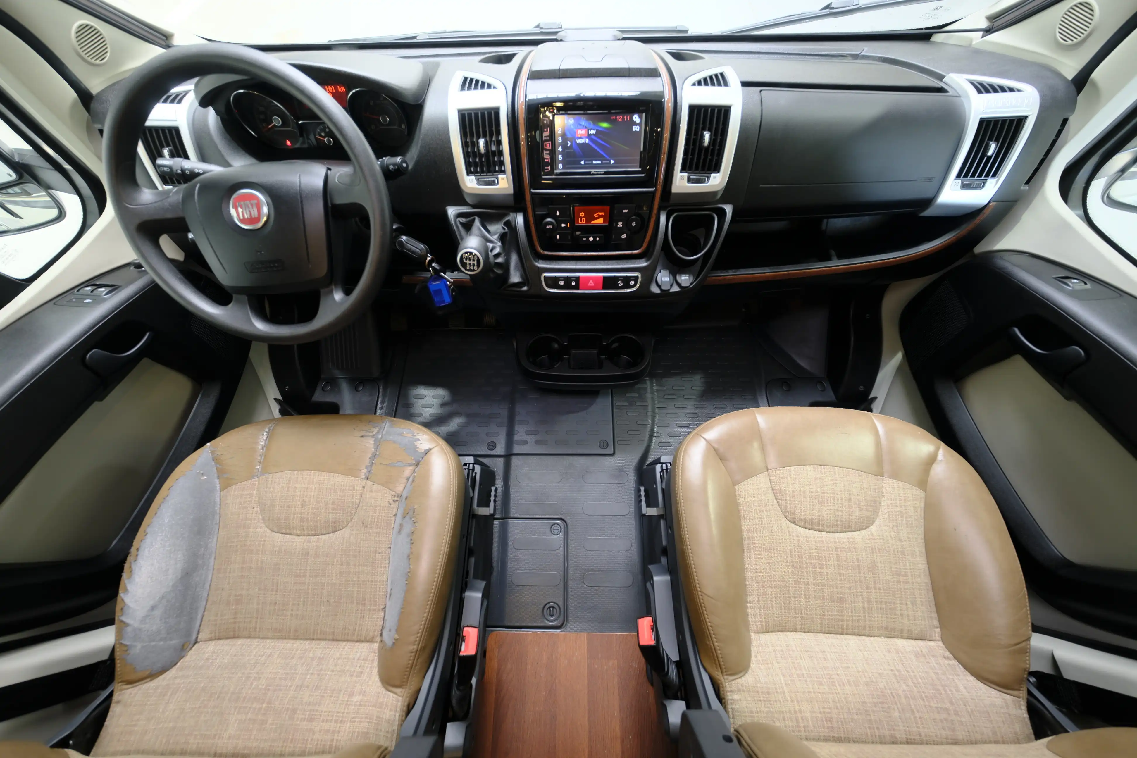 CARTHAGO Chic C-Tourer T 145 H